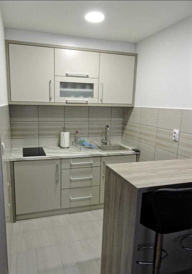 Apartman Lux S&V 1 Lukavica Istocno Sarajevo Hilandarska Centar 아파트 외부 사진